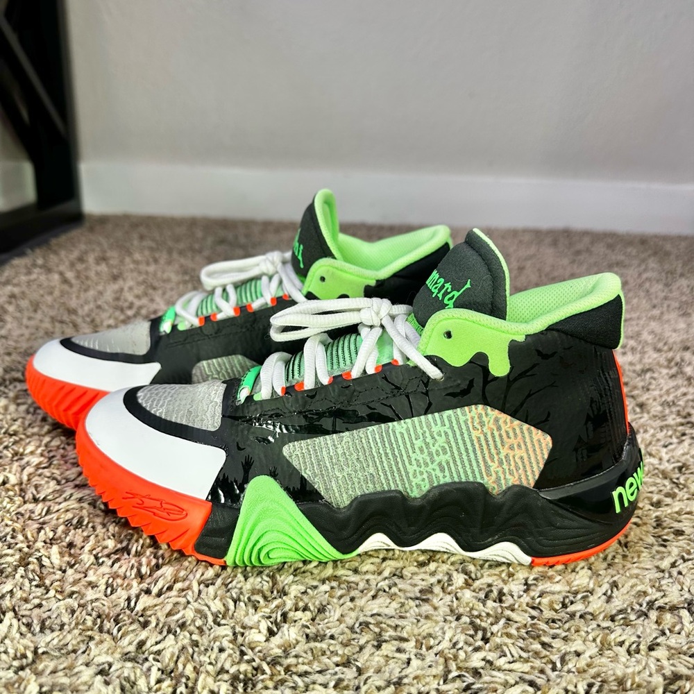 New Balance Kawhi Leonard 2 Shoes Goosebumps Youth Size 5 Basketball Sneakers